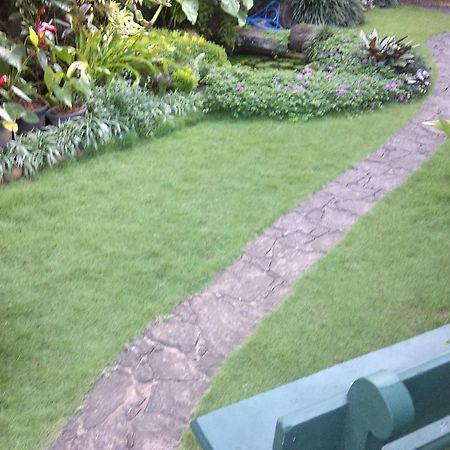 Glory Homestay Kandy Zewnętrze zdjęcie