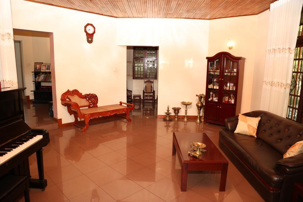 Glory Homestay Kandy Zewnętrze zdjęcie