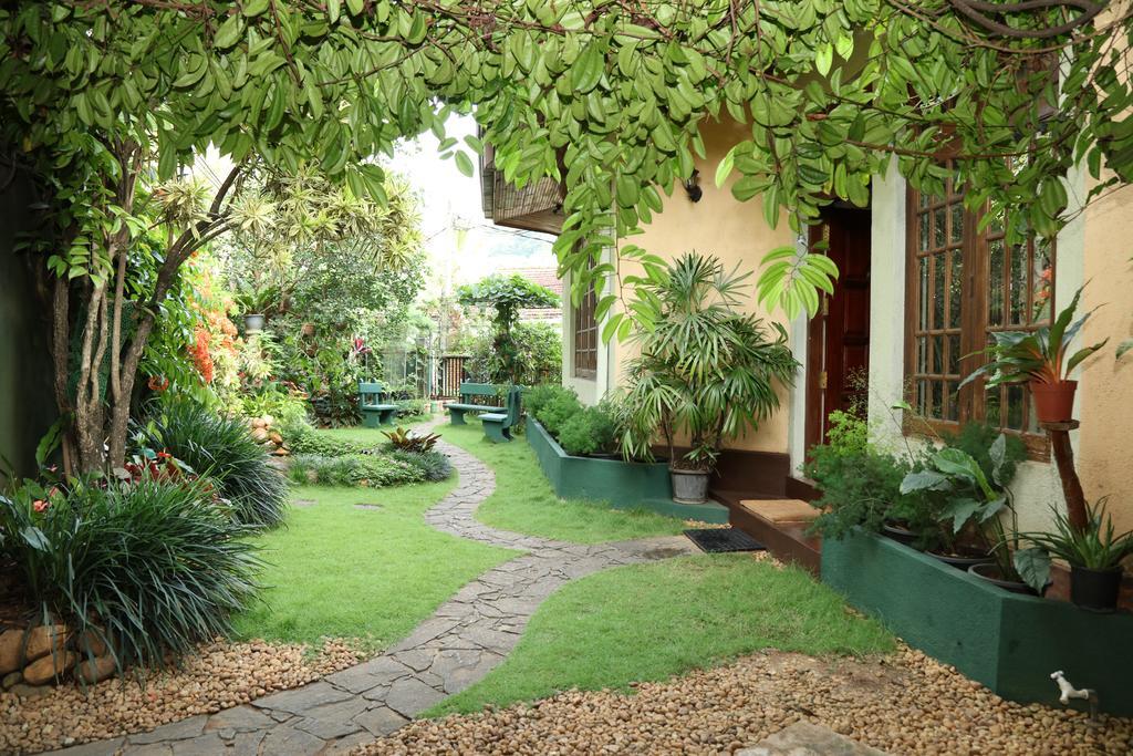 Glory Homestay Kandy Zewnętrze zdjęcie