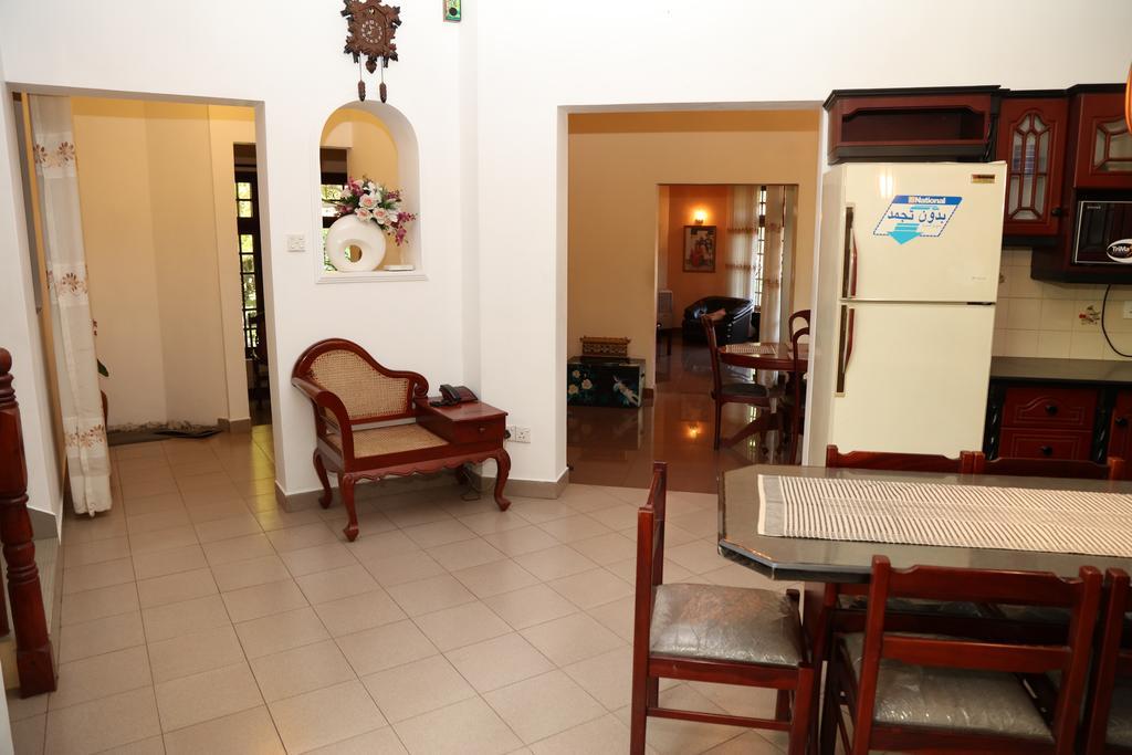 Glory Homestay Kandy Zewnętrze zdjęcie