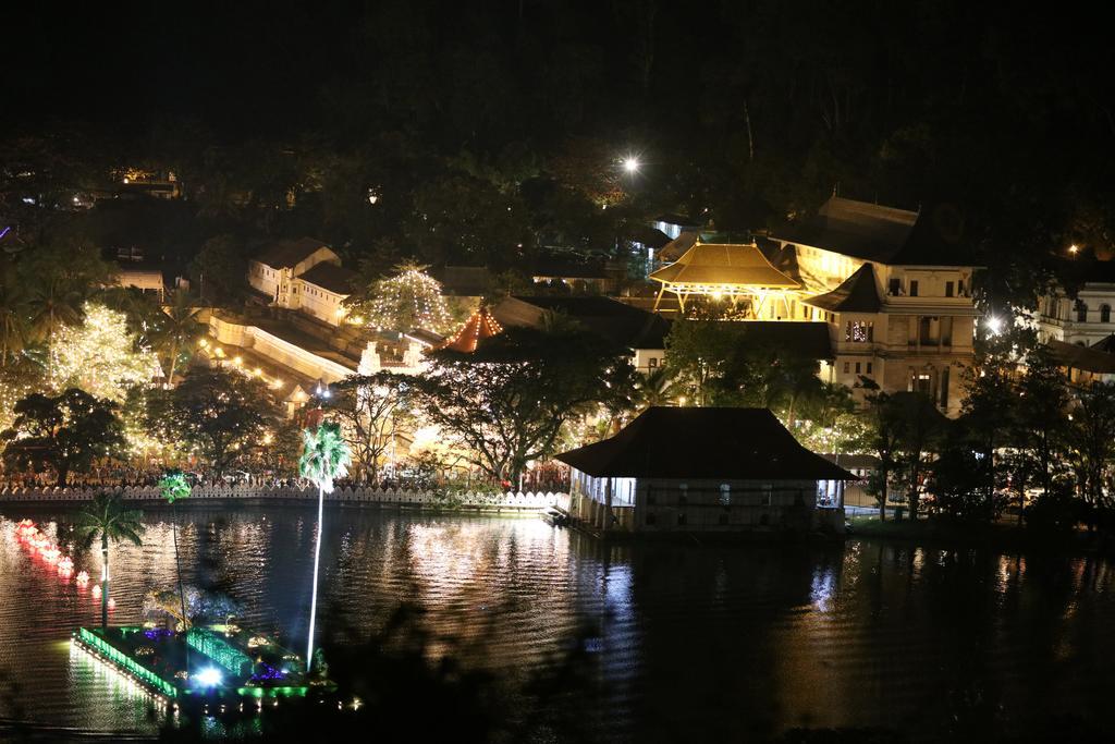 Glory Homestay Kandy Zewnętrze zdjęcie